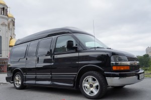 CHEVROLET-EXPRESS_b-1