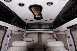CHEVROLET-EXPRESS_b-4